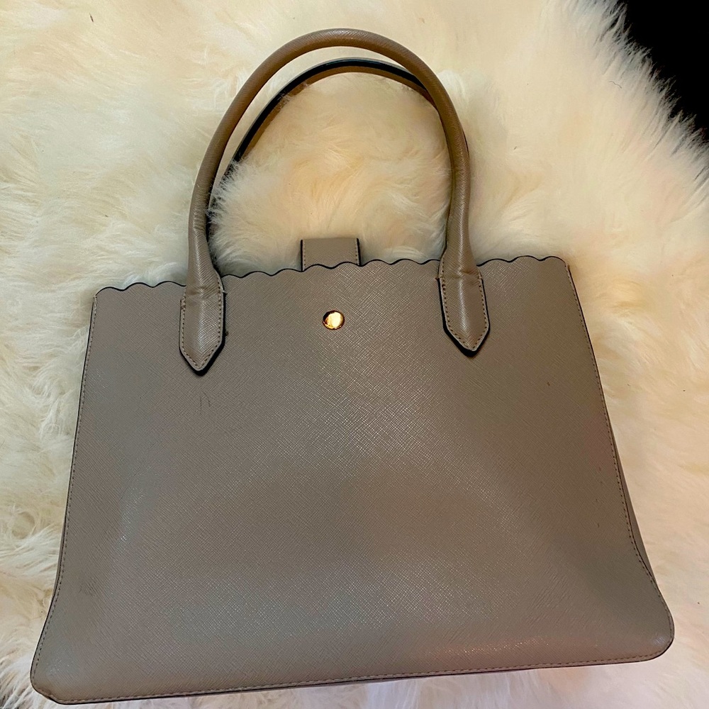 H&M Scalloped handbag